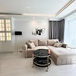 Nadmorskie Tarasy Sorrento Z Garazem,basen, Sauna,jacuzzi *