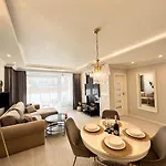 Nadmorskie Tarasy Sorrento Z Garazem,basen, Sauna,jacuzzi 公寓