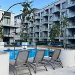 Nadmorskie Tarasy Sorrento Z Garazem,basen, Sauna,jacuzzi * 科沃布热格