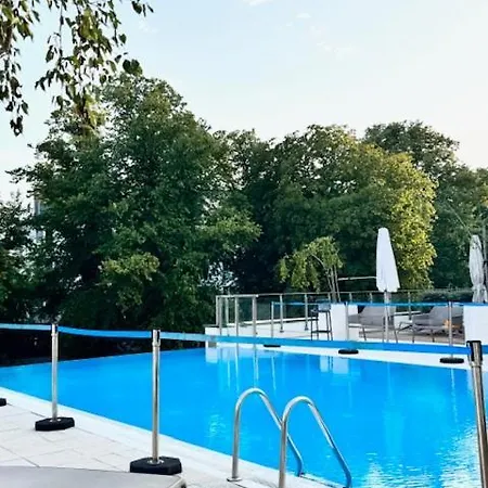 Nadmorskie Tarasy Sorrento Z Garazem,basen, Sauna,jacuzzi شقة *
