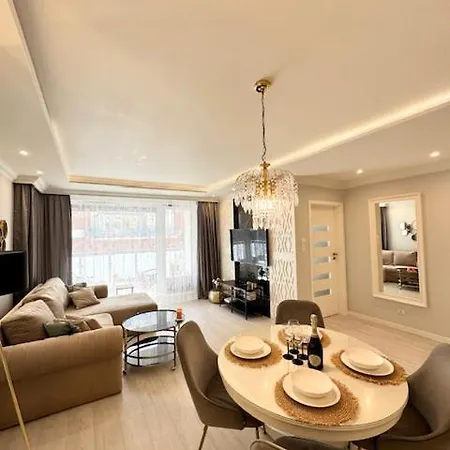 Nadmorskie Tarasy Sorrento Z Garazem,basen, Sauna,jacuzzi Appartamento