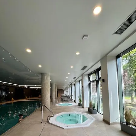 Nadmorskie Tarasy Sorrento Z Garazem,basen, Sauna,jacuzzi Appartamento Kołobrzeg