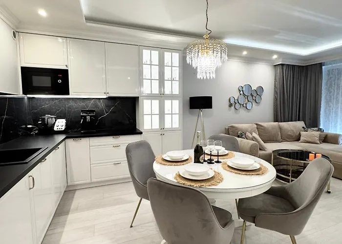 Nadmorskie Tarasy Sorrento Z Garazem,basen, Sauna,jacuzzi Kolobrzeg