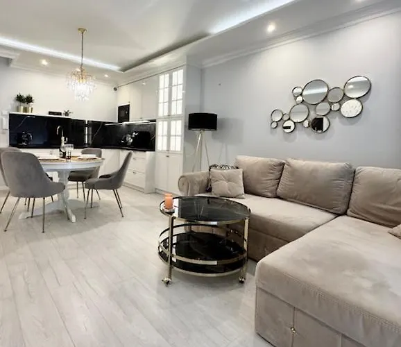 Nadmorskie Tarasy Sorrento Z Garazem,basen, Sauna,jacuzzi * Kolobrzeg