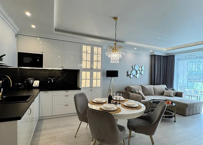 Nadmorskie Tarasy Sorrento Z Garazem,basen, Sauna,jacuzzi Apartment