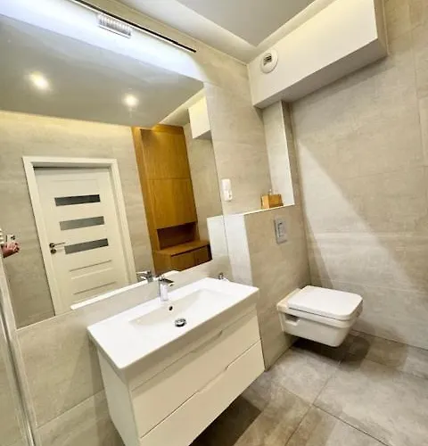 Nadmorskie Tarasy Sorrento Z Garazem,basen, Sauna,jacuzzi Apartment