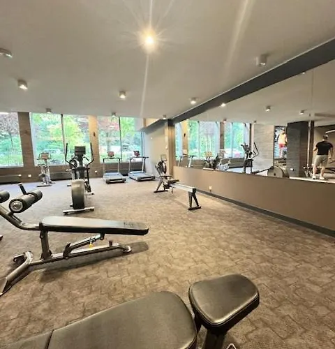 Nadmorskie Tarasy Sorrento Z Garazem,basen, Sauna,jacuzzi Apartment