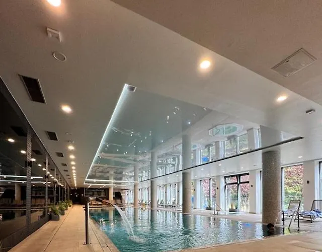 Nadmorskie Tarasy Sorrento Z Garazem,basen, Sauna,jacuzzi Apartment